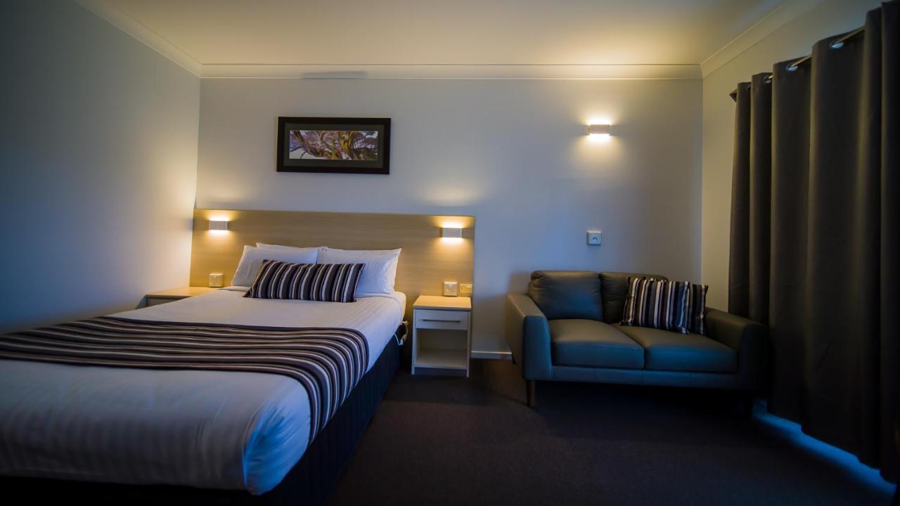 Hamilton'S Queanbeyan Motel Exterior foto